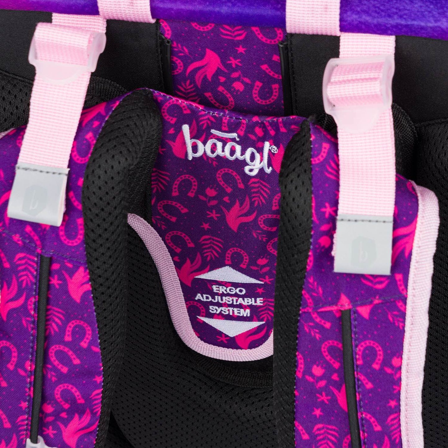 Školní aktovka Ergo Kůň