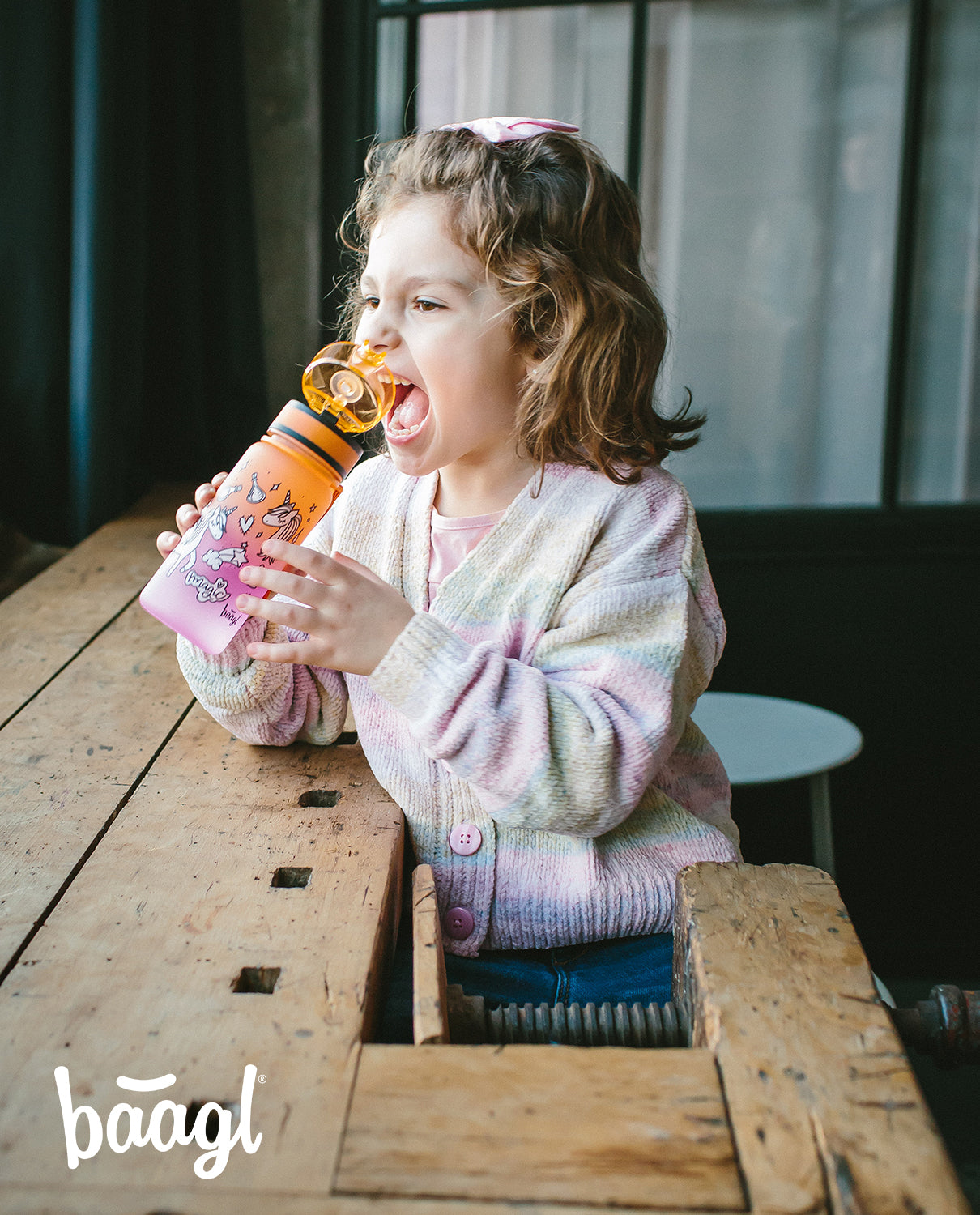 Tritanová láhev na pití Gradient Jednorožec, 350 ml