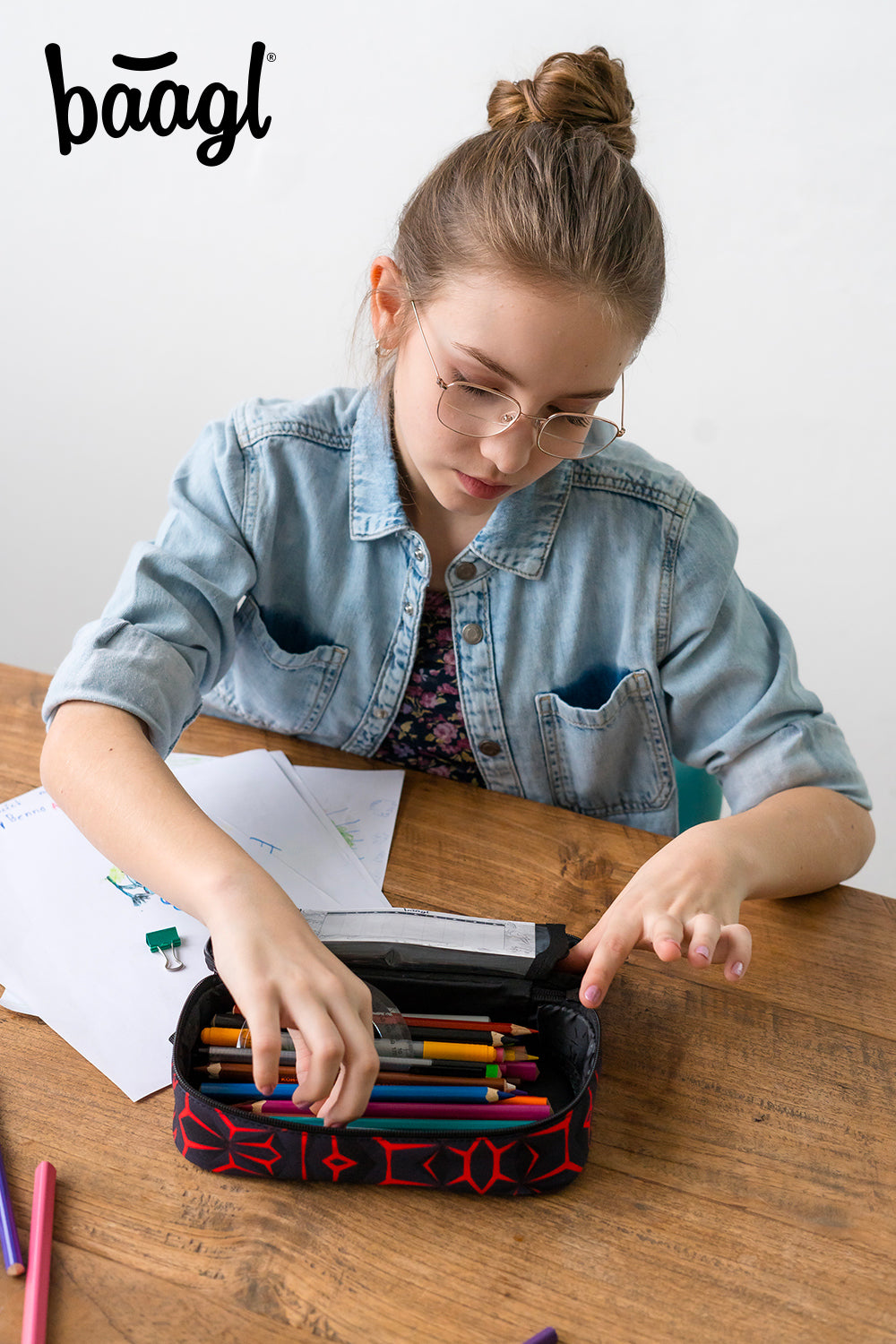 Školní penál etue Red Polygon