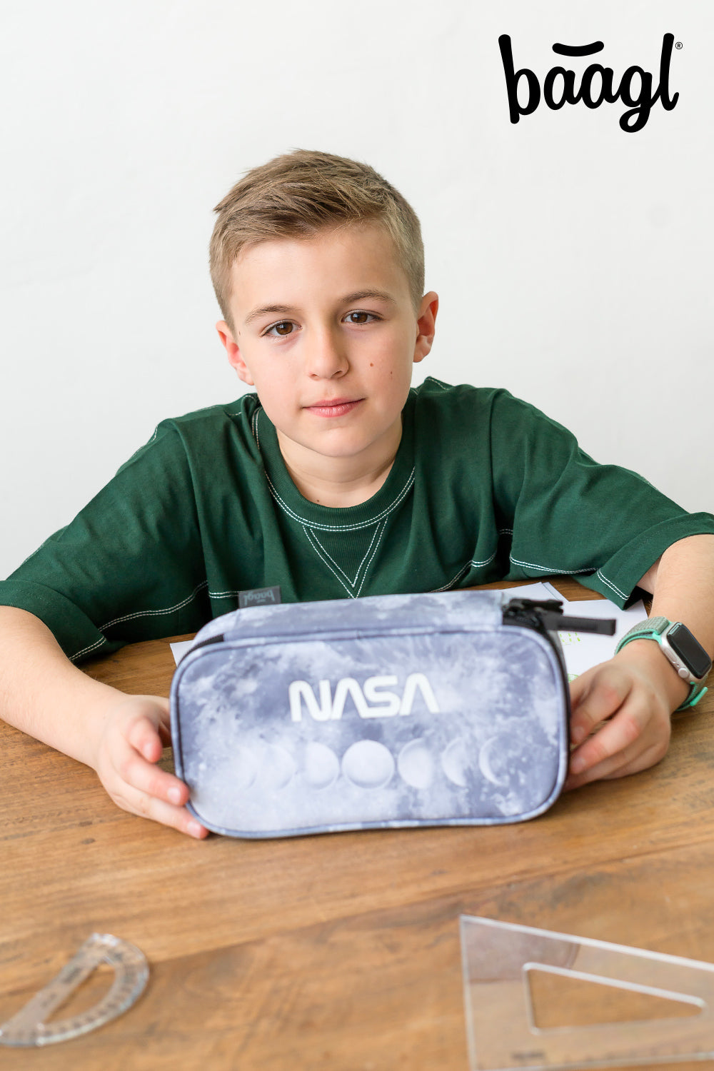 Školní penál etue NASA Grey