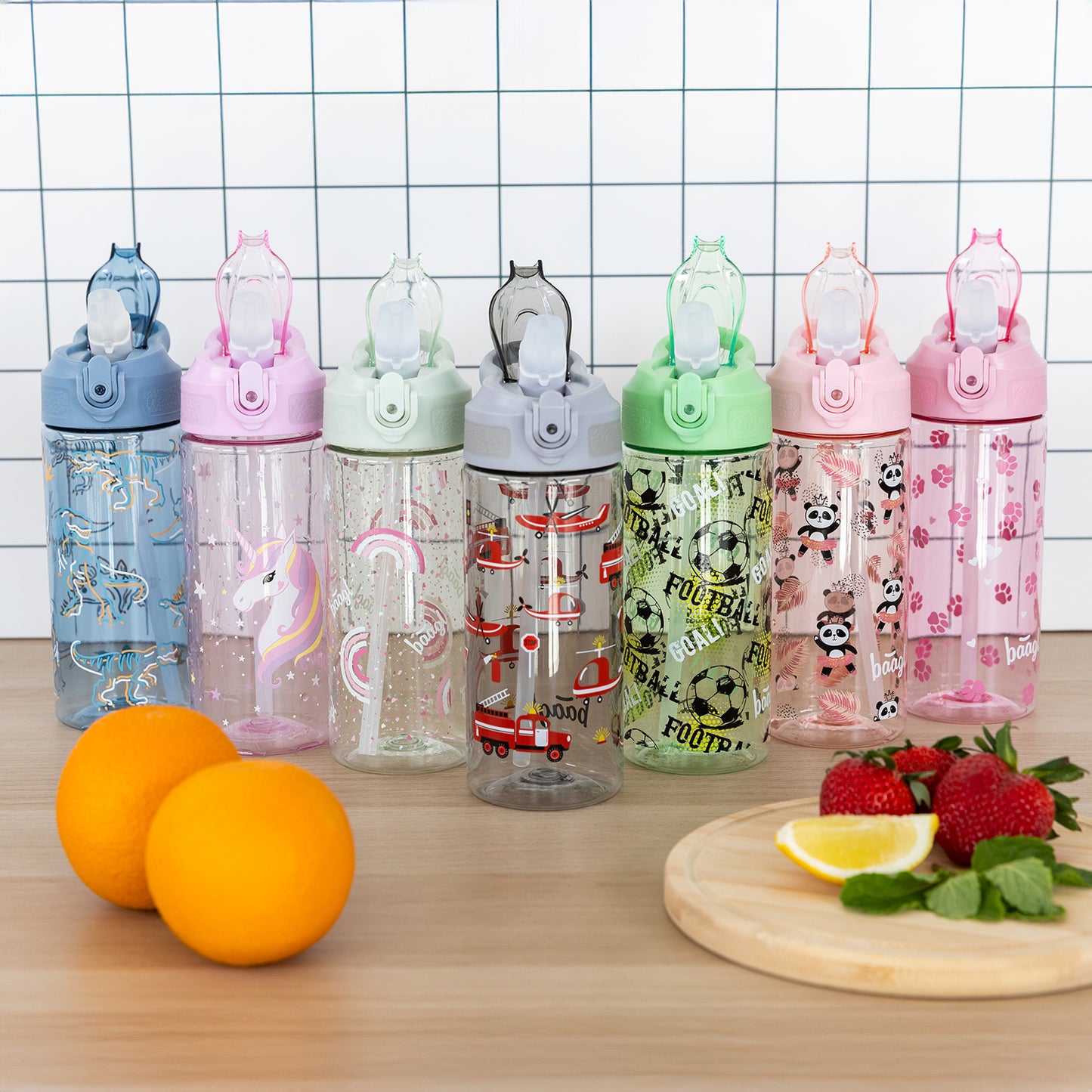 Tritanová láhev na pití s brčkem Tlapky, 500 ml