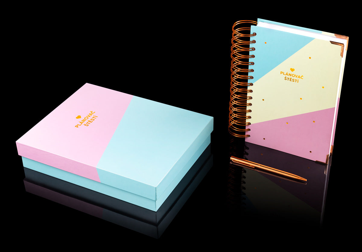 Denní nedatovaný diář Plánovač štěstí v dárkovém balení