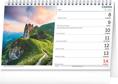 Stolní kalendář Až na vrcholky hor 2026, 23,1 x 14,5 cm
