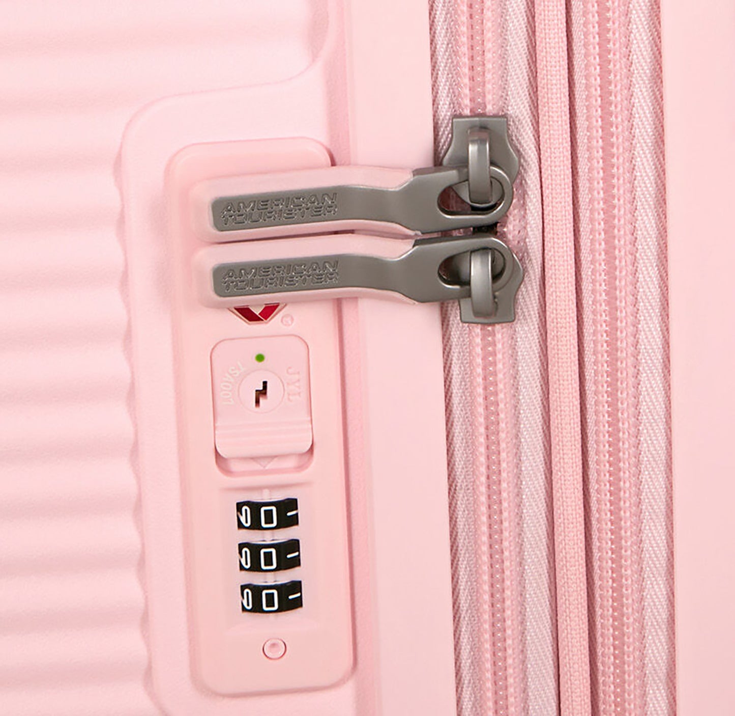 American Tourister Středně velký kufr SoundBox 67cm Pastel Pink