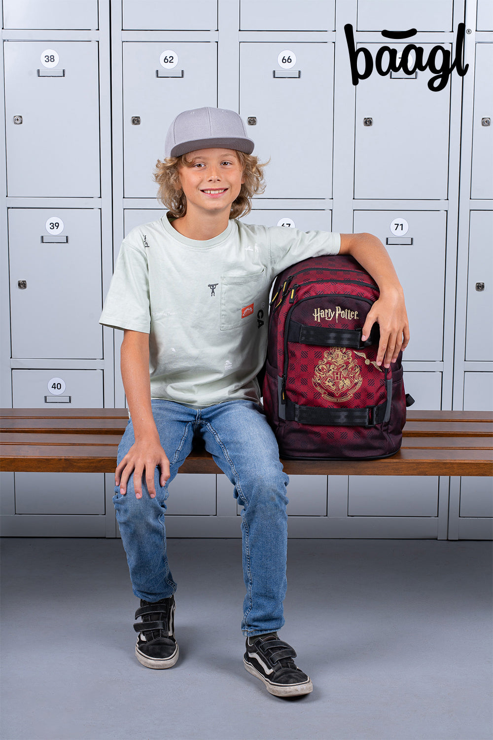 Školní batoh Skate Harry Potter Bradavice vínový
