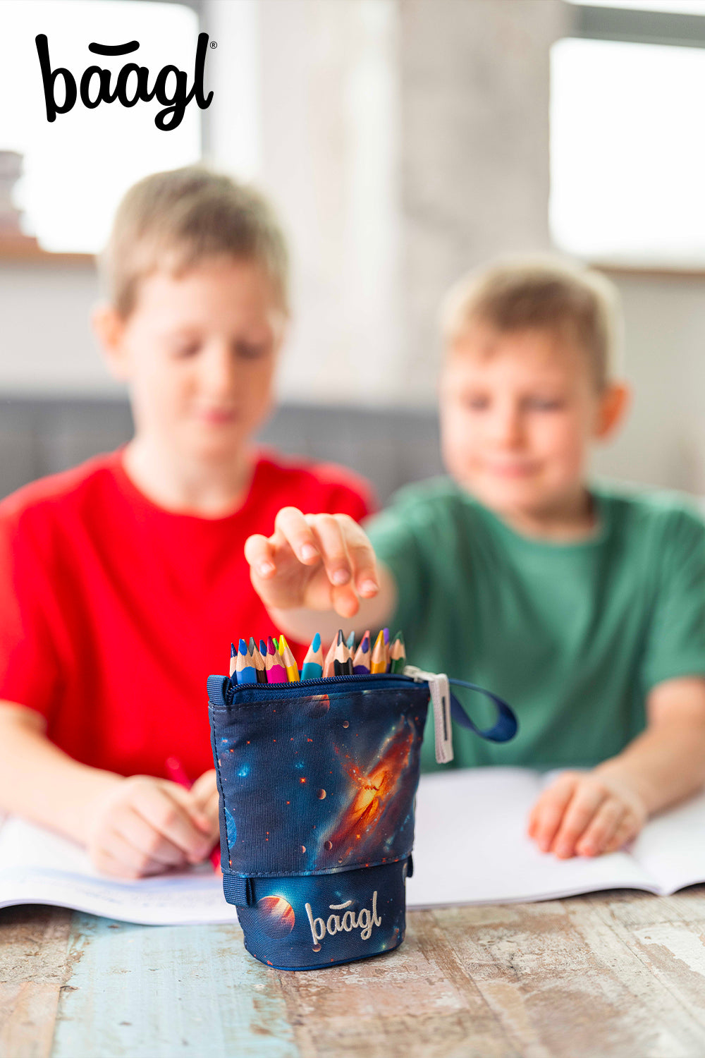 Školní penál Pastelkovník Vesmír