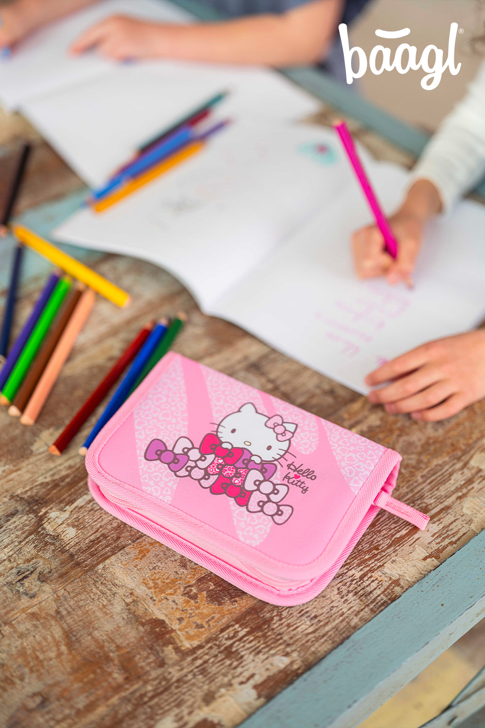 Školní penál jednopatrový Hello Kitty Sweet Leopard