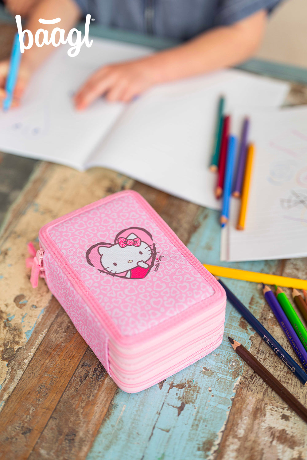 Školní penál třípatrový Hello Kitty Sweet Leopard