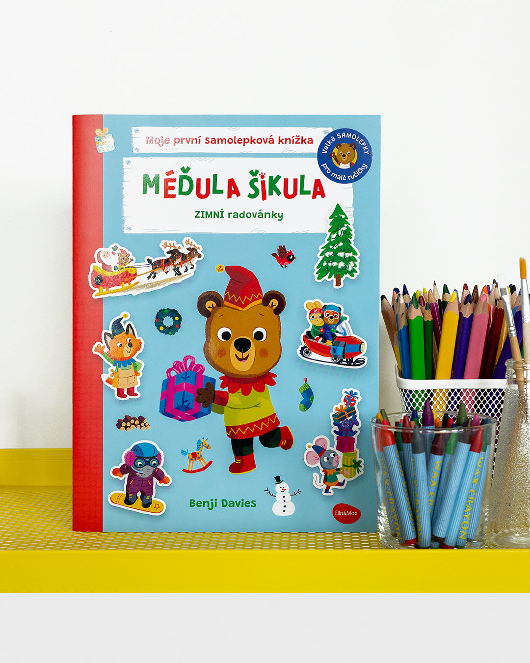 MÉĎULA ŠIKULA: ZIMNÍ RADOVÁNKY – Samolepková knížka